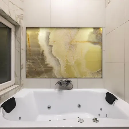 Extravagant & Modern Grand Suite In The Center Of Budapest Exterior photo