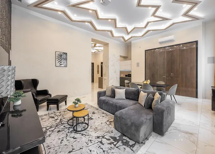Extravagant & Modern Grand Suite In The Center Of Budapest