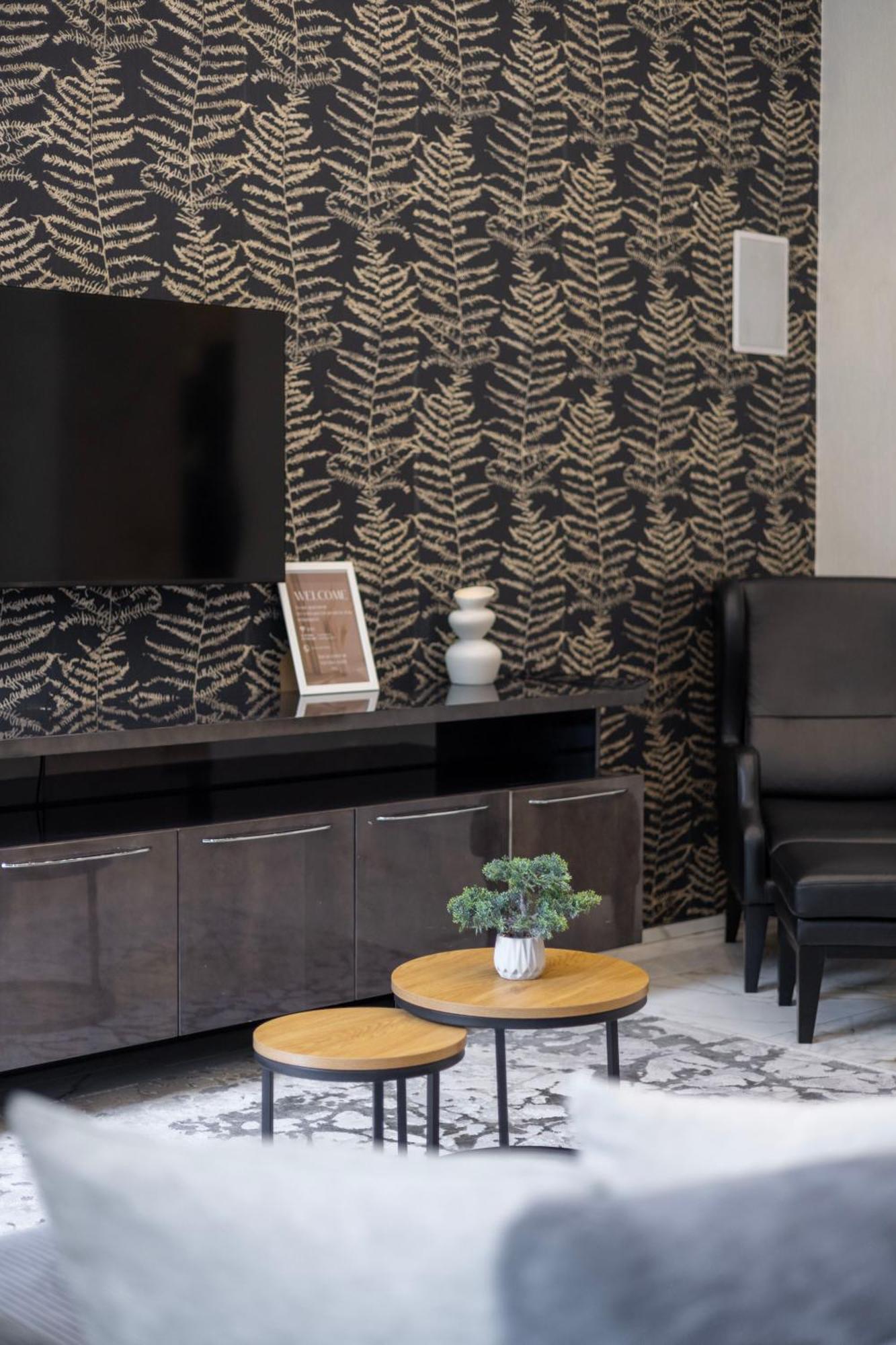 Apartment Extravagant & Modern Grand In The Center Of